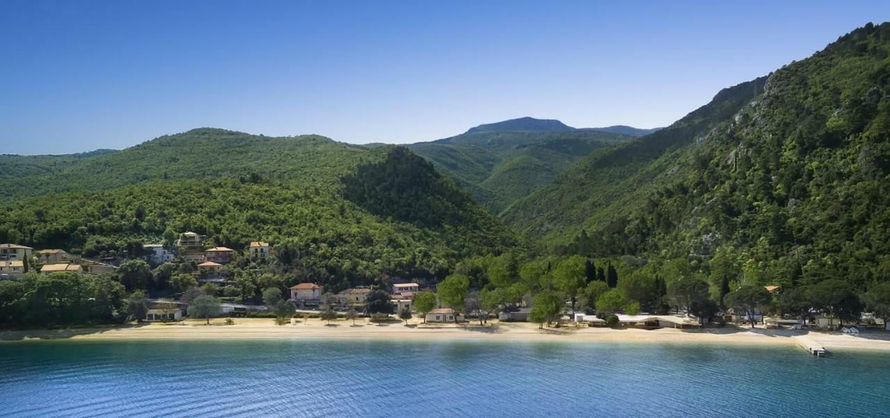 Vila Lovran, Heated Pool And