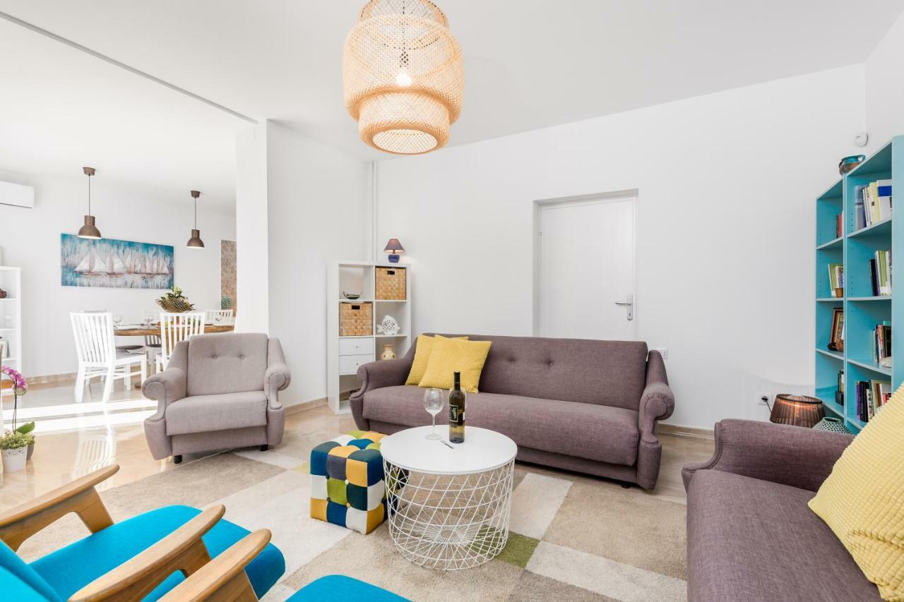 Vila Lovran, Heated Pool And