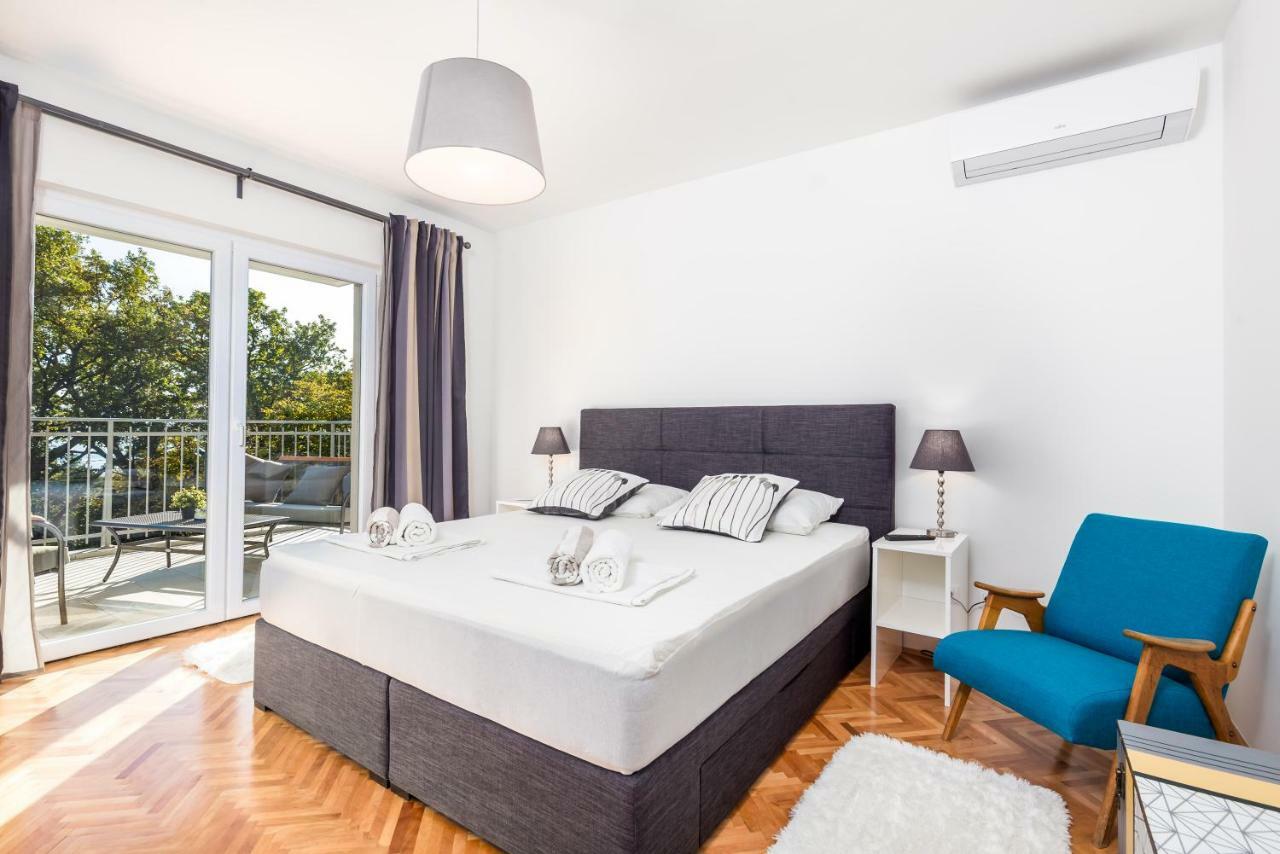 Villa Lovran, Heated Pool And